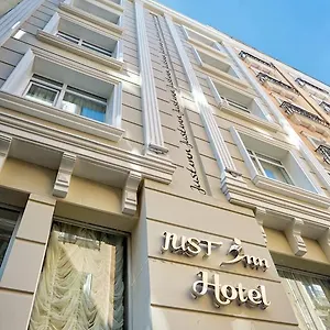 *** فندق جست إن تركيا